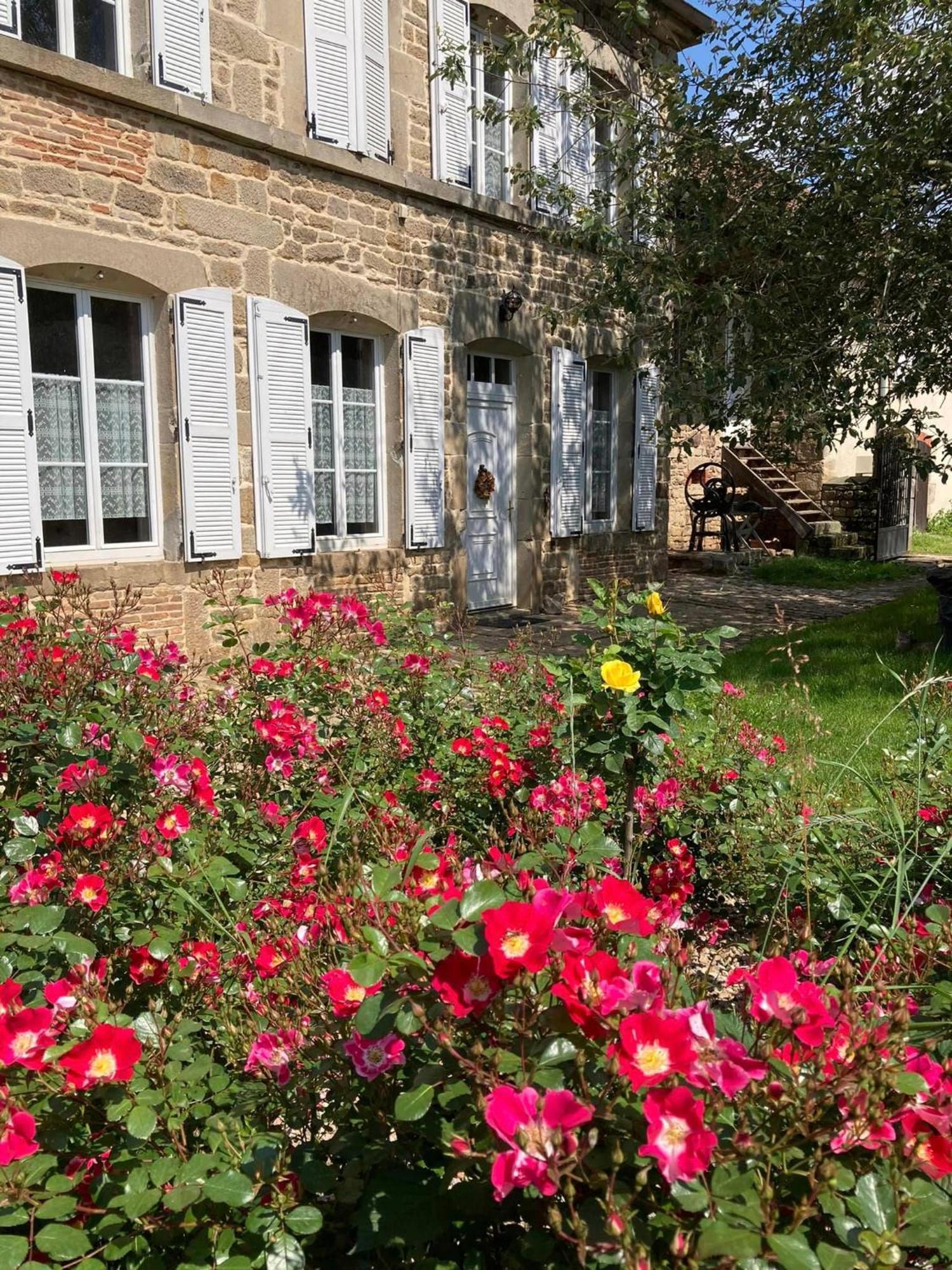 Morvan Séjours Antully Extérieur photo